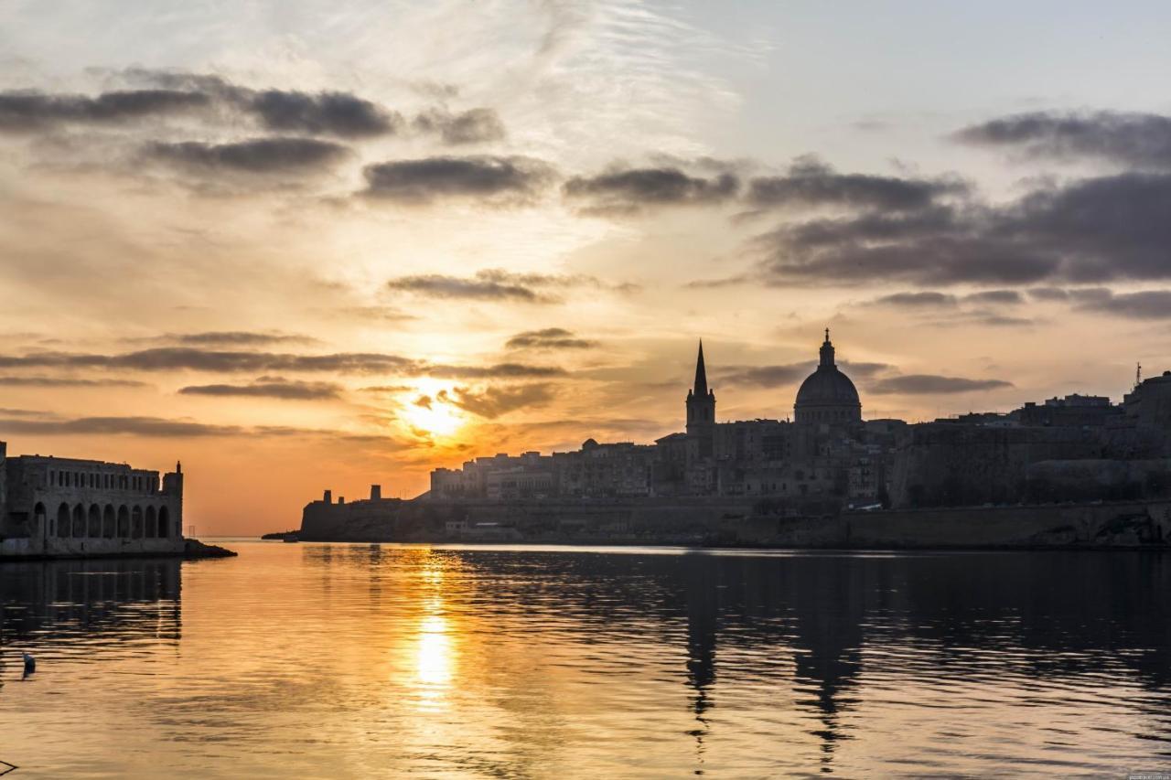 Luxury Apartment With Valletta And Harbour Views 斯利马 外观 照片